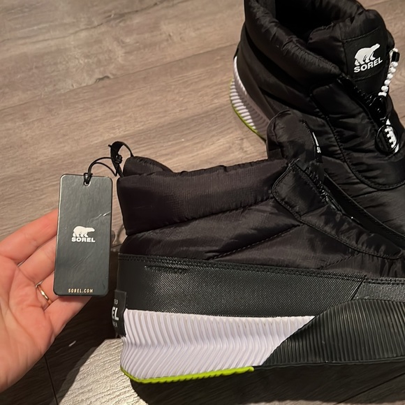 Sorel WOMEN'S OUT N ABOUT III PUFFY ZIP BOOT - Picture 8 of 9